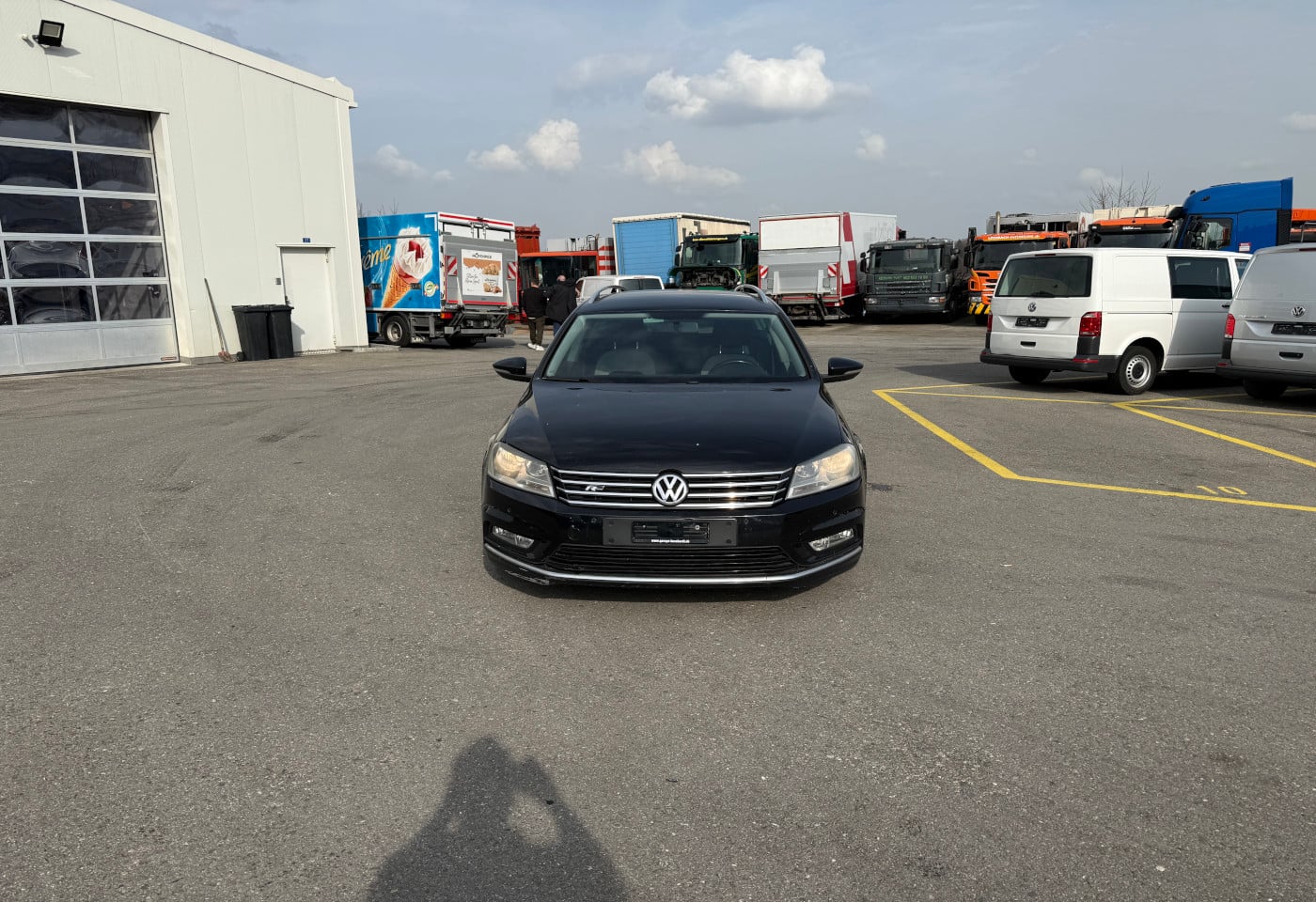 MOTO6625_2844931 vehicle image