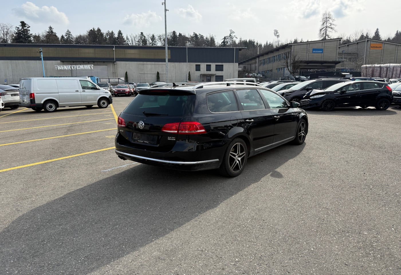 MOTO6625_2844931 vehicle image