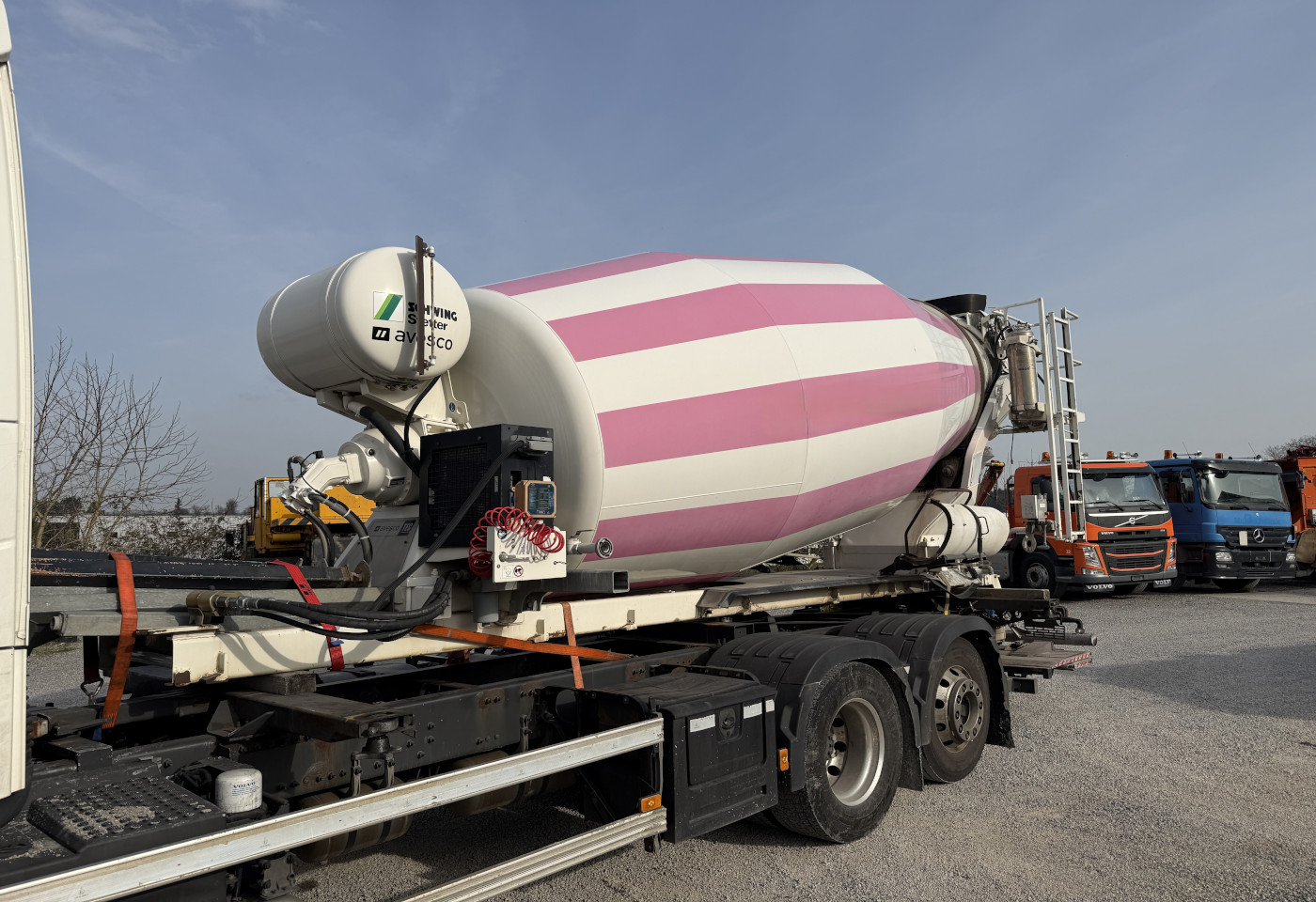 MOTO6625_2845122 vehicle image