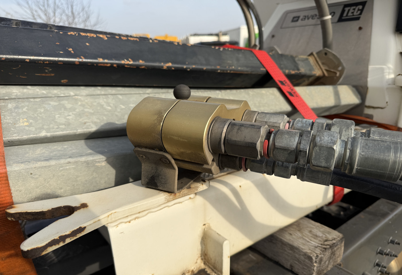 MOTO6625_2845122 vehicle image