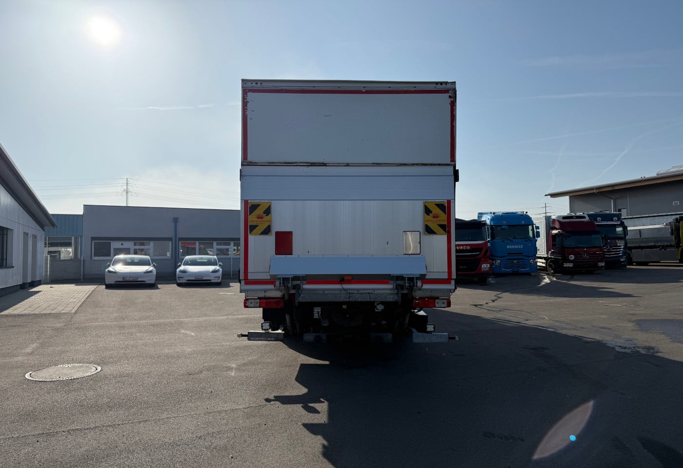 MOTO6625_2845323 vehicle image