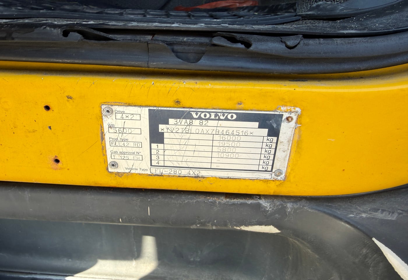 MOTO6625_2845671 vehicle image