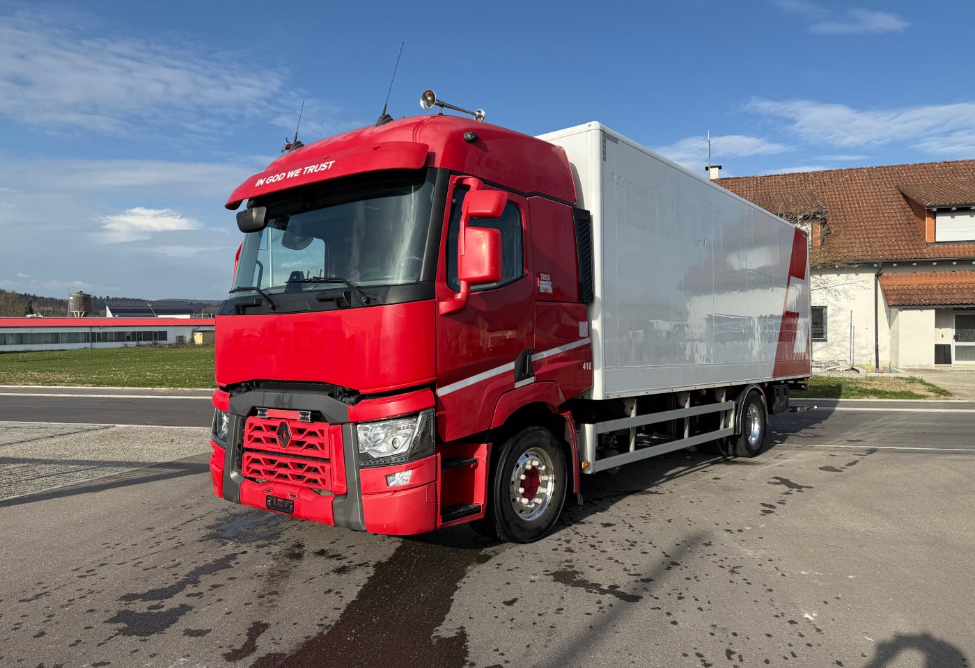 MOTO6625_2846270 vehicle image