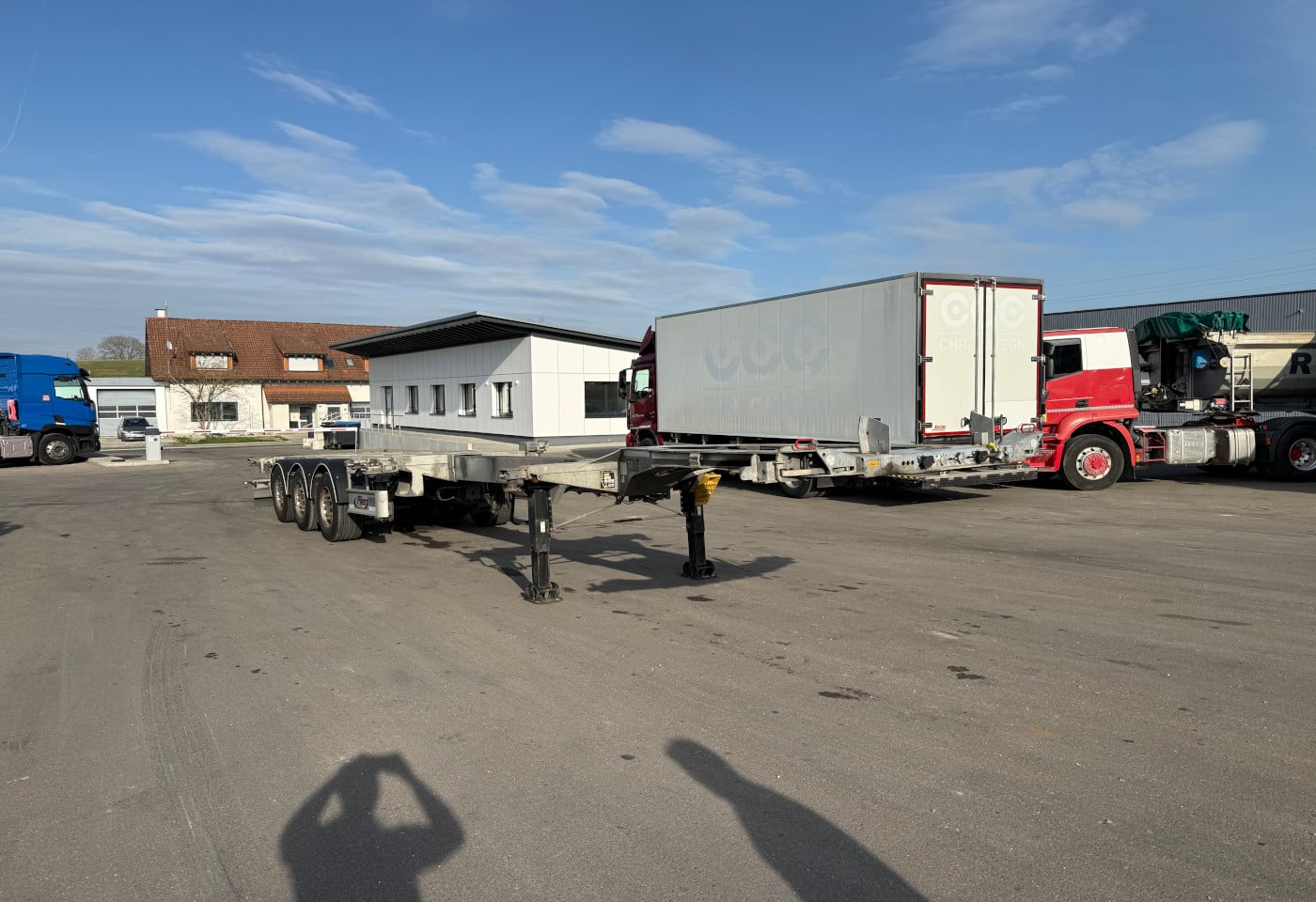 MOTO6625_2845673 vehicle image