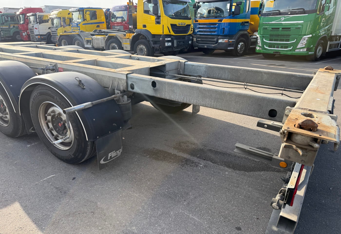 MOTO6625_2845673 vehicle image