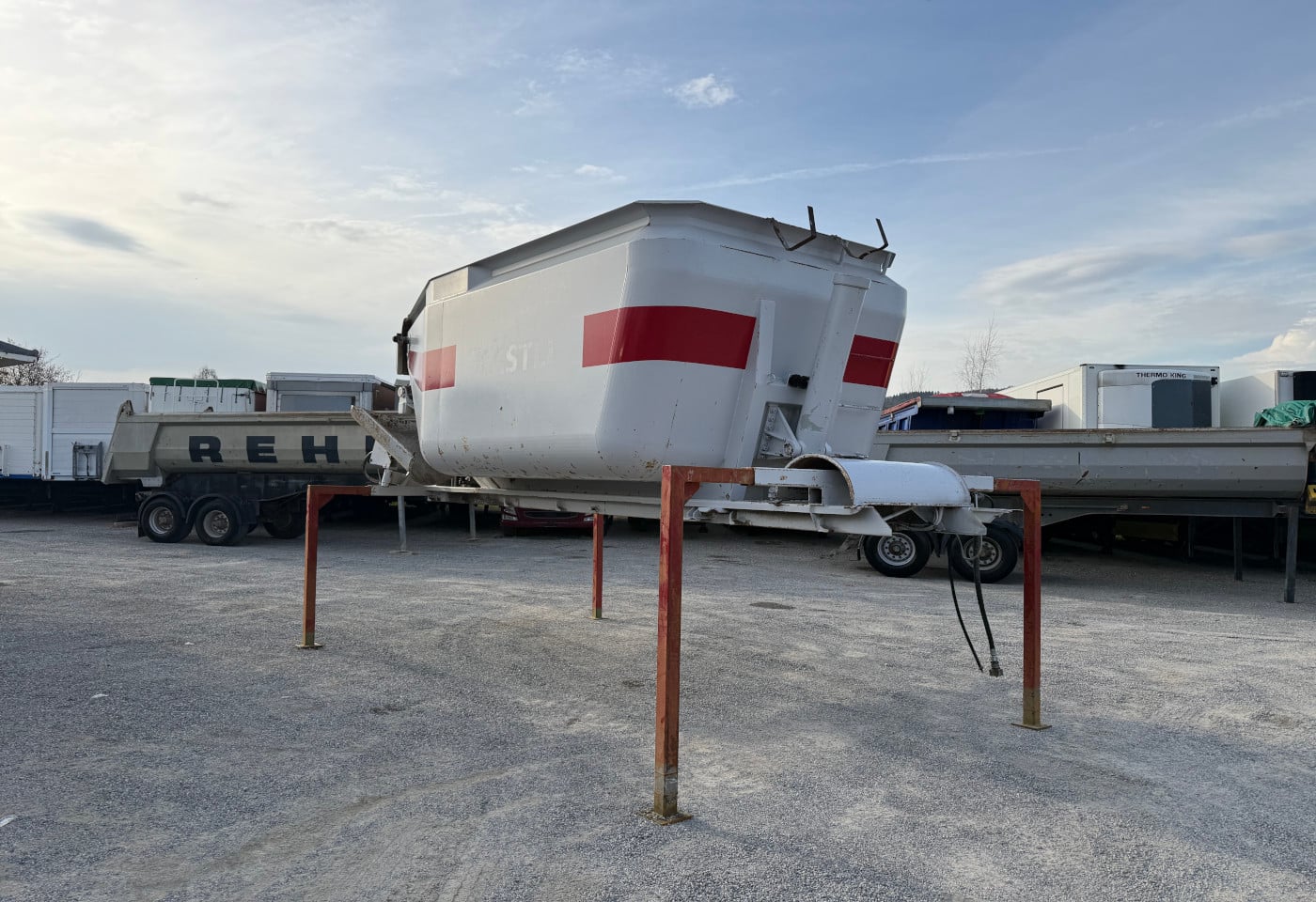 MOTO6625_2846268 vehicle image