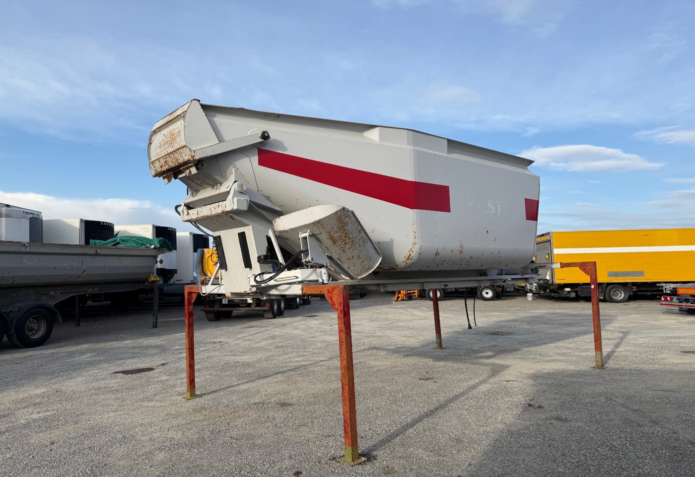 MOTO6625_2846268 vehicle image