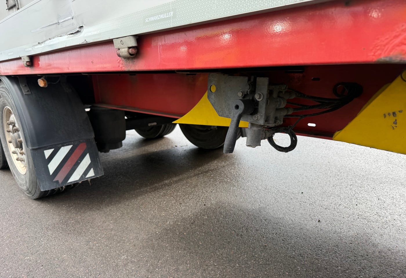 MOTO6625_2846271 vehicle image