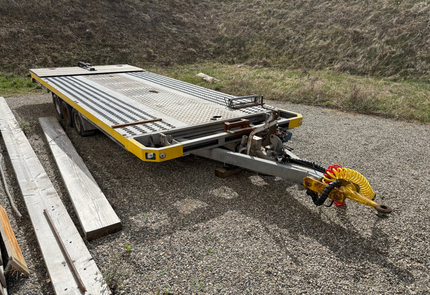 MOTO6625_2846678 vehicle image