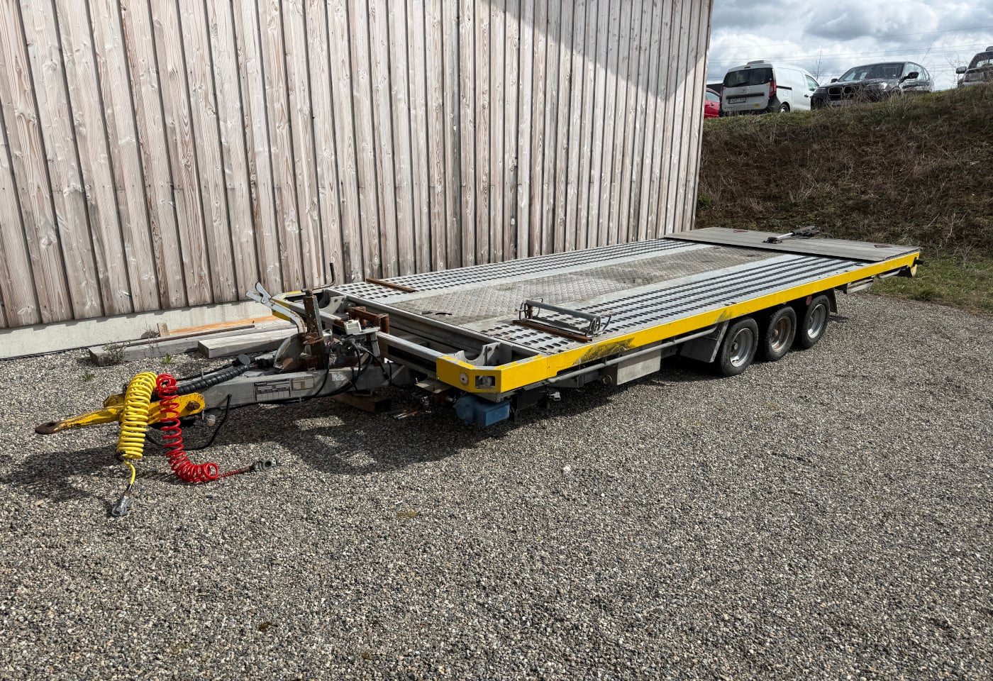 MOTO6625_2846678 vehicle image