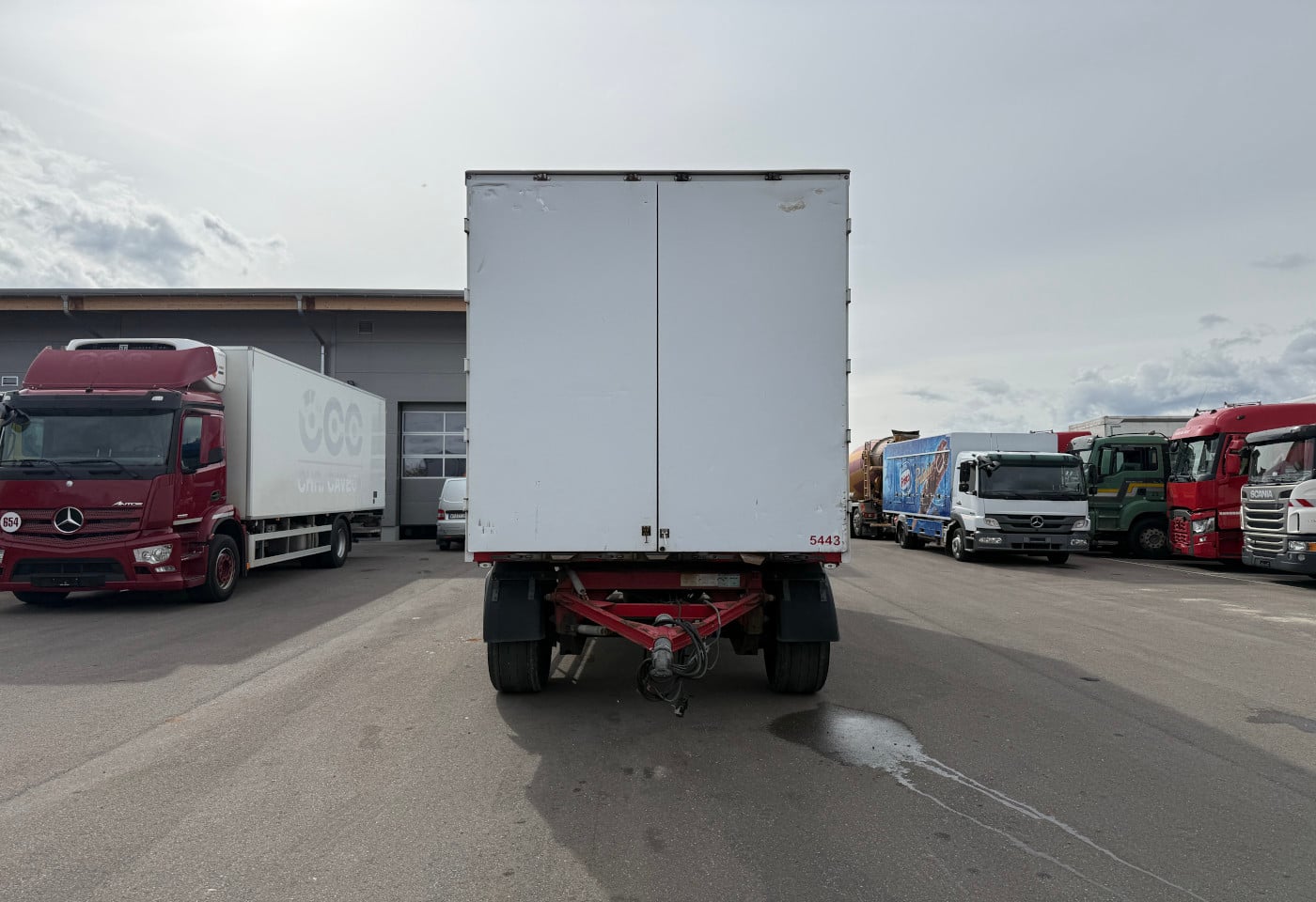 MOTO6625_2846475 vehicle image