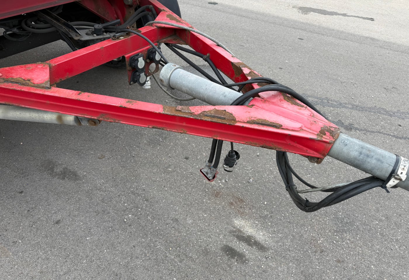 MOTO6625_2846475 vehicle image