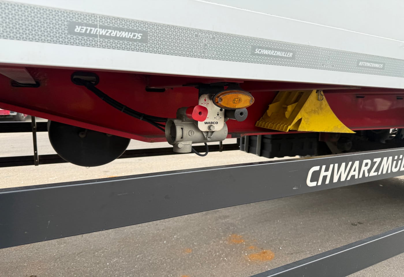 MOTO6625_2846475 vehicle image