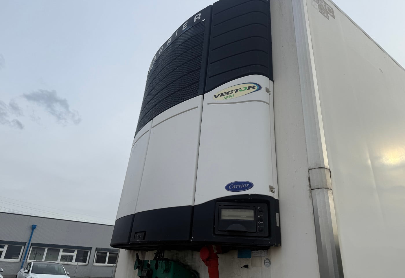 MOTO6625_2846479 vehicle image