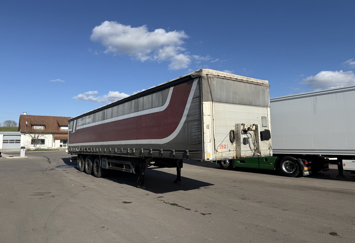 MOTO6625_2847764 vehicle image