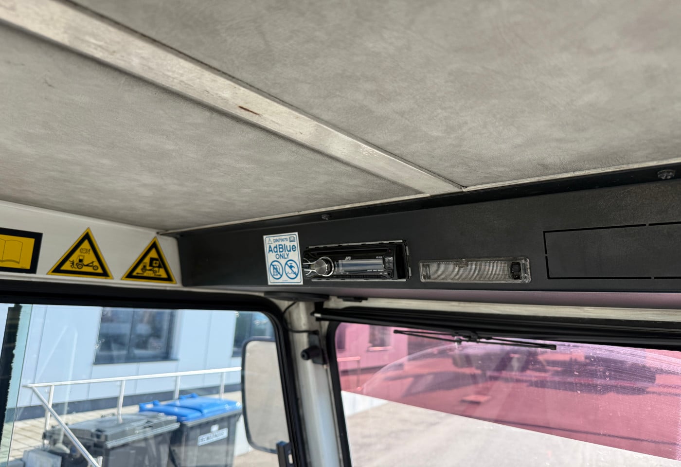 MOTO6625_2847766 vehicle image