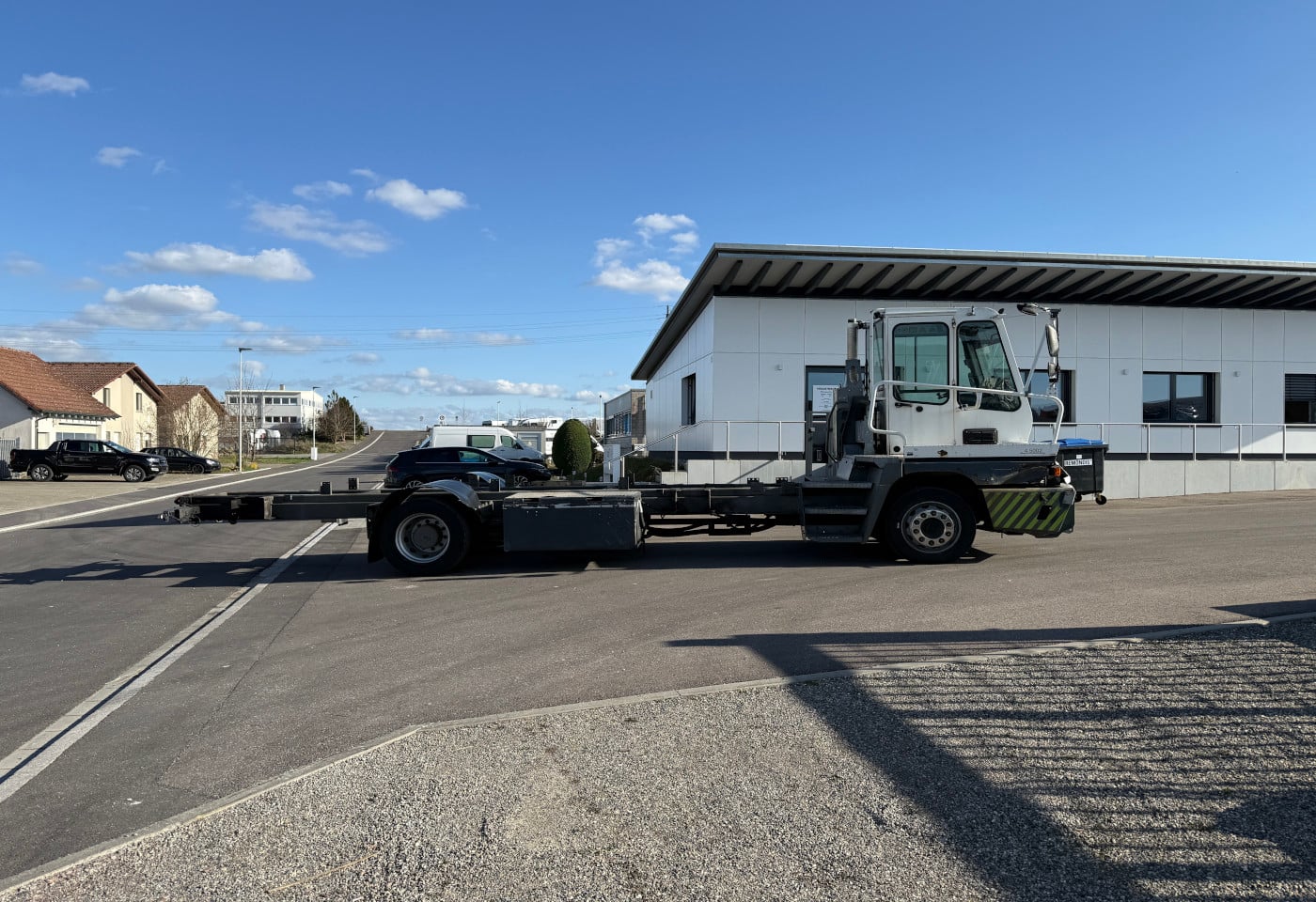 MOTO6625_2847766 vehicle image