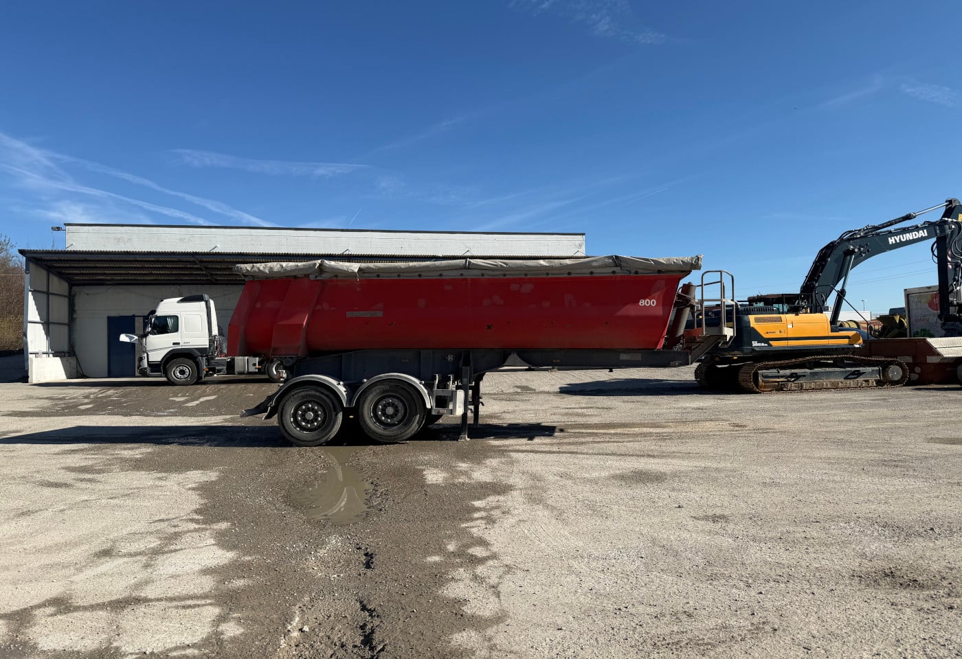 MOTO6625_2854357 vehicle image