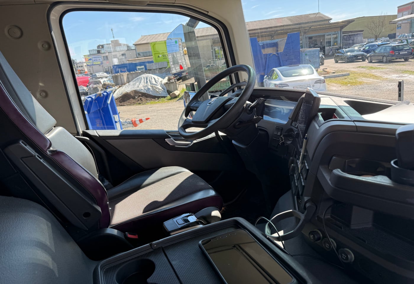 MOTO6625_2849016 vehicle image