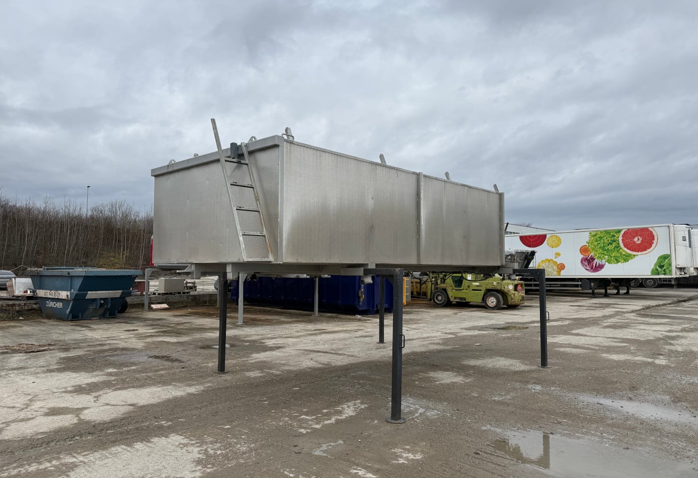 MOTO6625_2855304 vehicle image