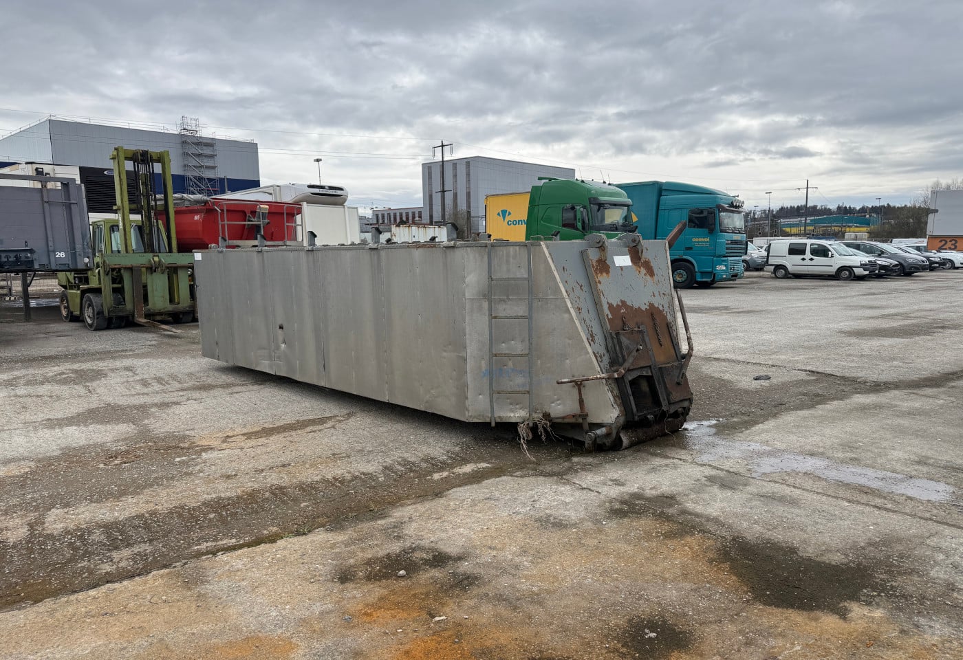 MOTO6625_2853145 vehicle image