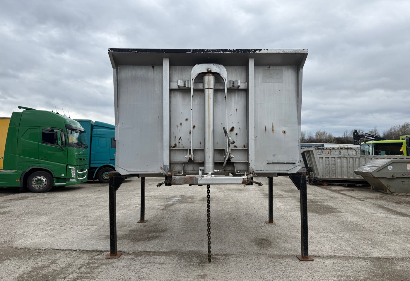 MOTO6625_2851766 vehicle image