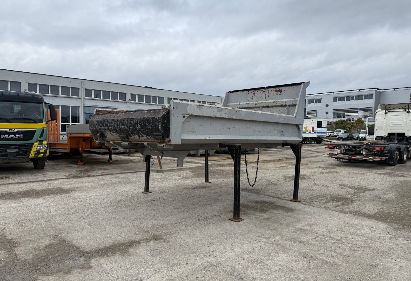 MOTO6625_2851766 vehicle image