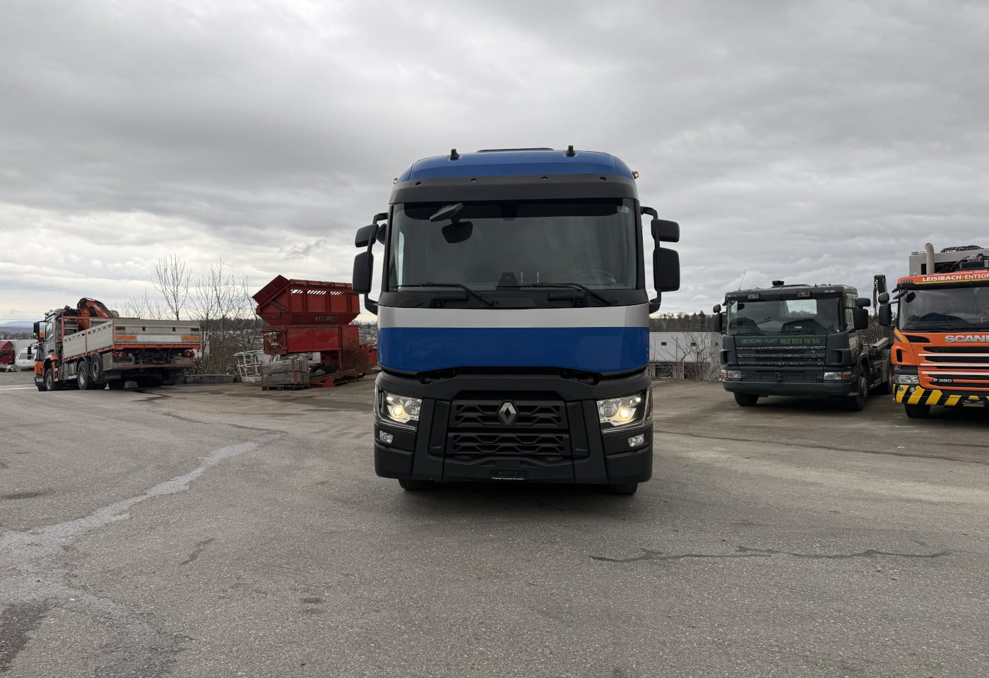 MOTO6625_2852227 vehicle image