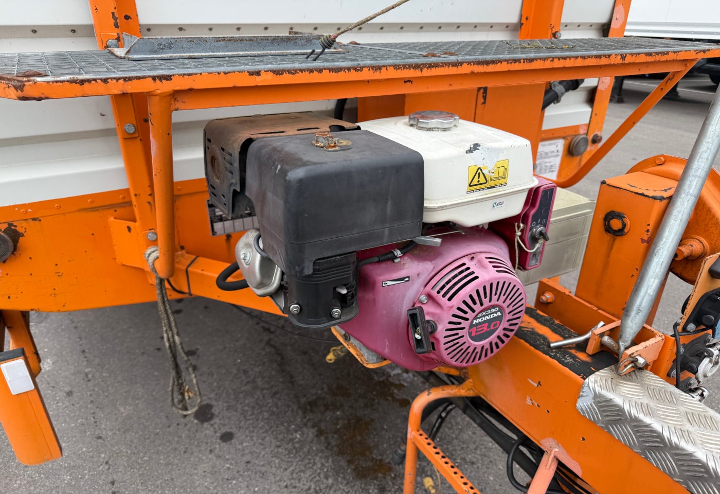 MOTO6625_2856440 vehicle image