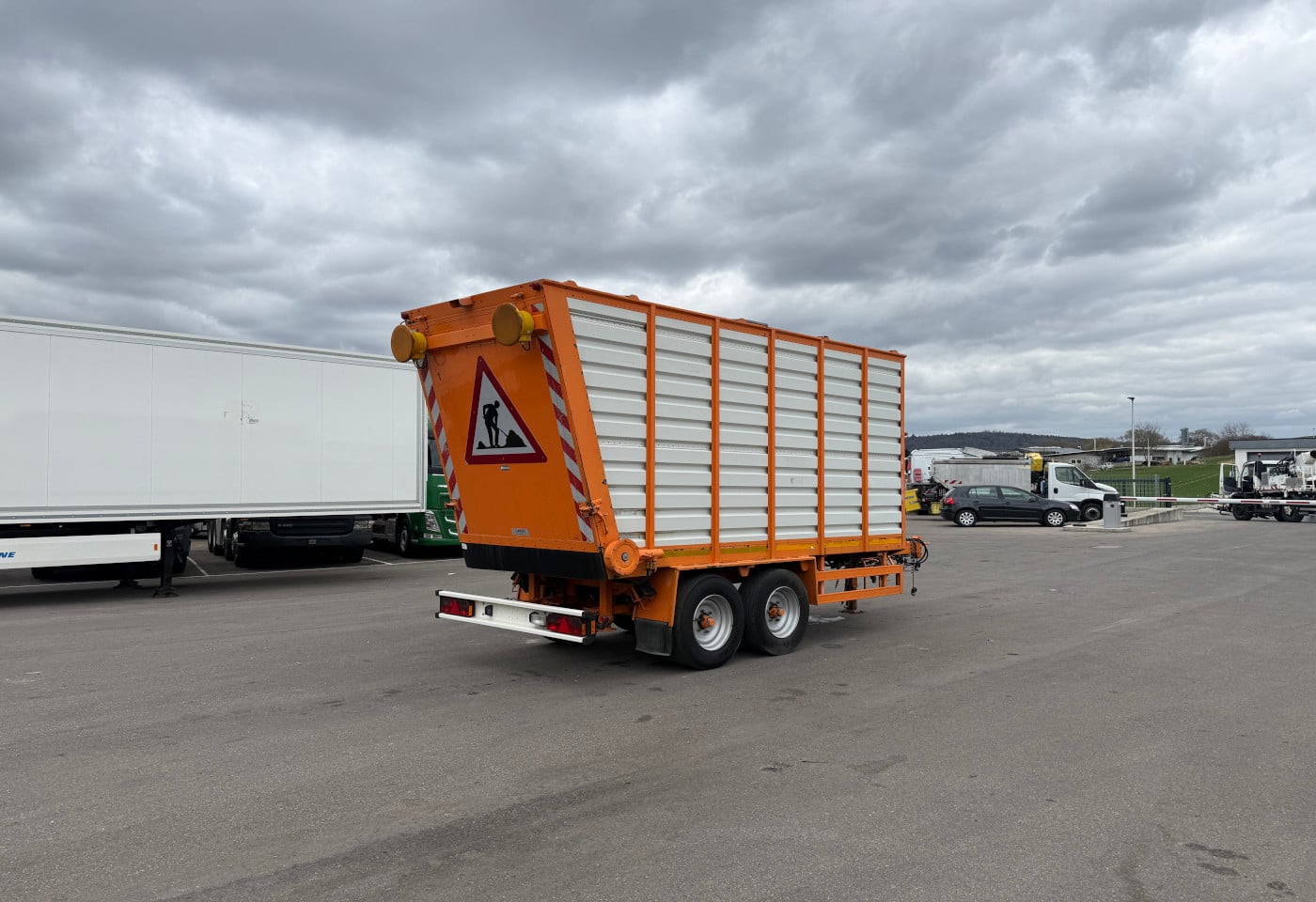 MOTO6625_2856440 vehicle image