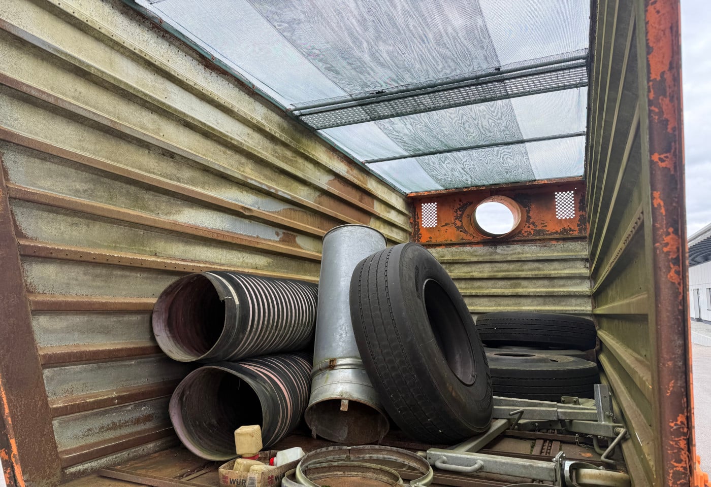 MOTO6625_2856440 vehicle image