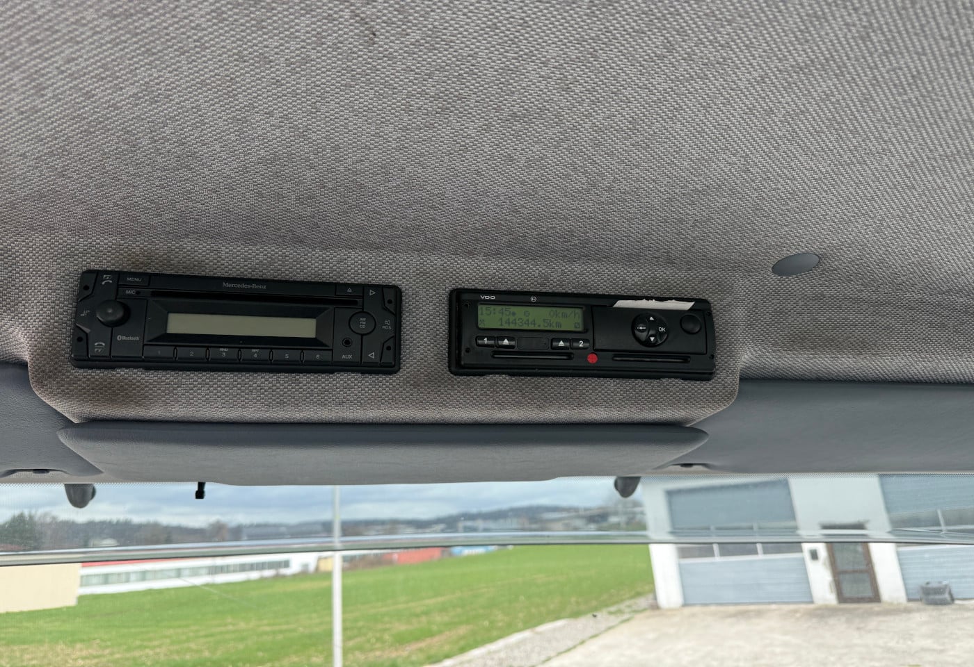 MOTO6625_2853838 vehicle image