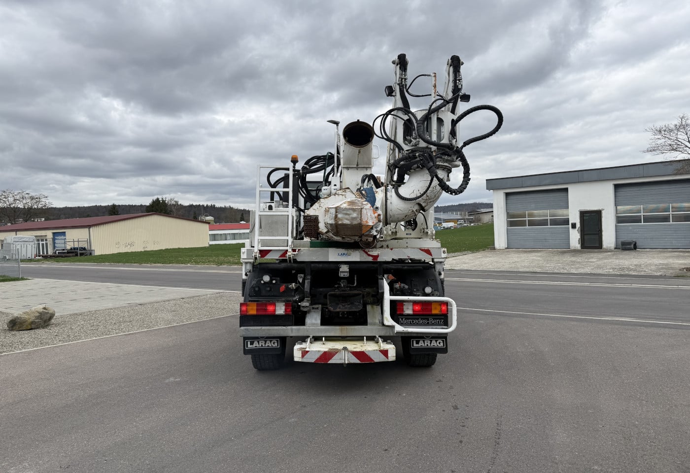 MOTO6625_2853838 vehicle image