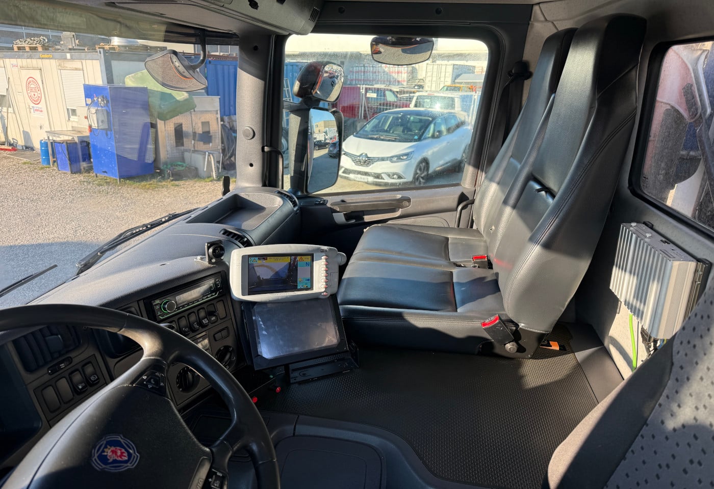 MOTO6625_2854371 vehicle image