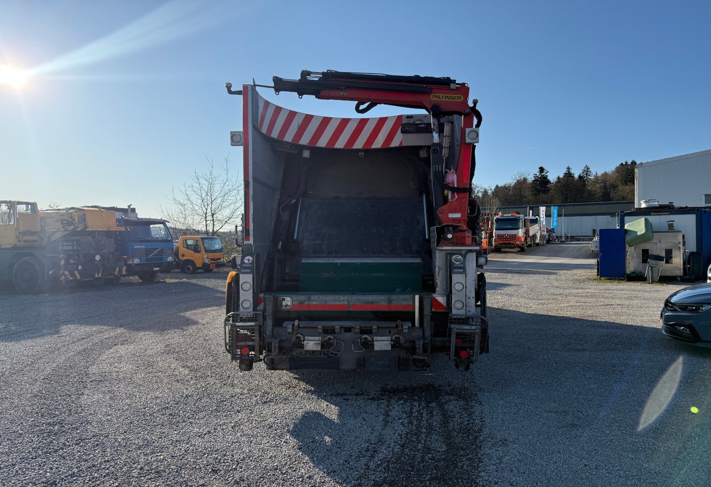 MOTO6625_2854371 vehicle image