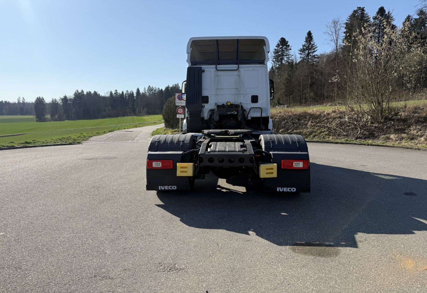 MOTO6625_2854844 vehicle image