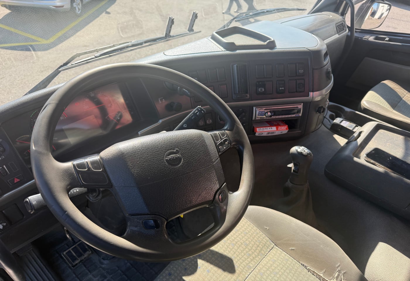 MOTO6625_2856912 vehicle image