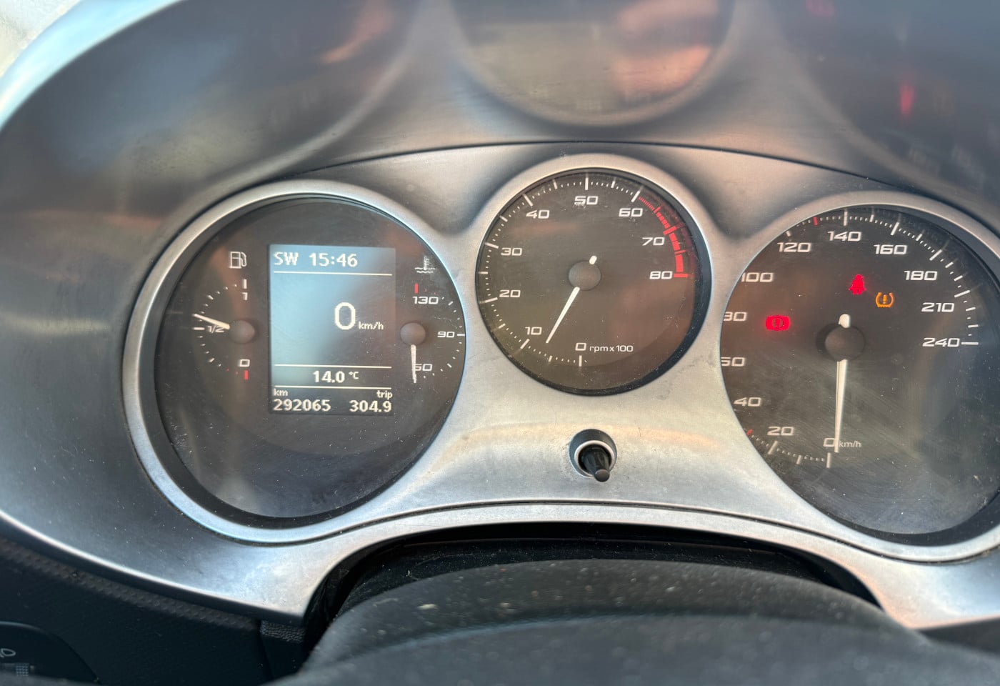 MOTO6625_2859499 vehicle image