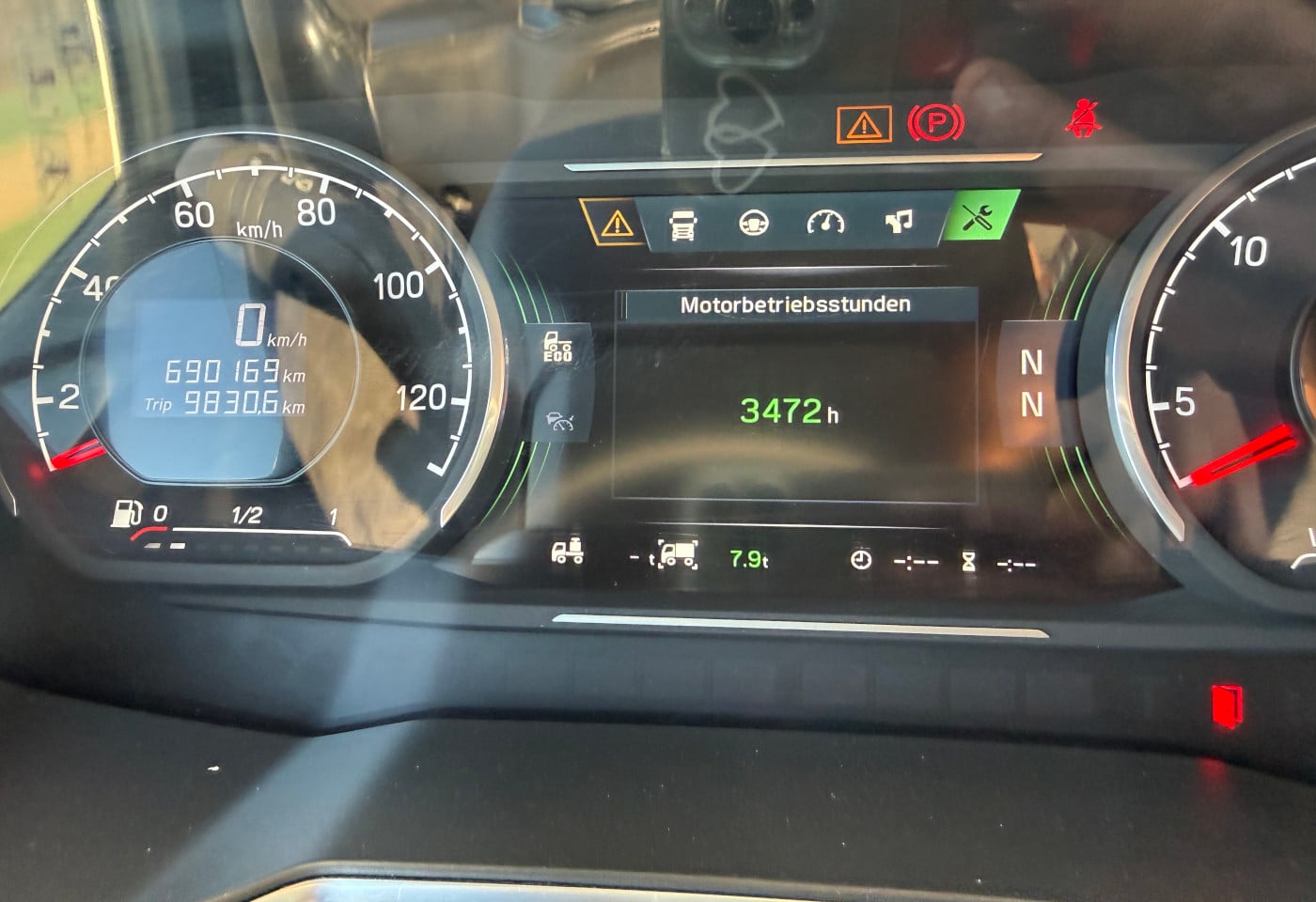 MOTO6625_2855318 vehicle image