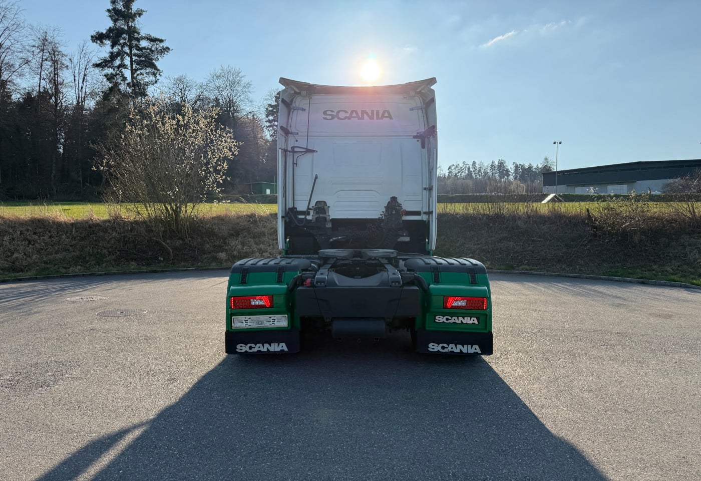 MOTO6625_2855318 vehicle image