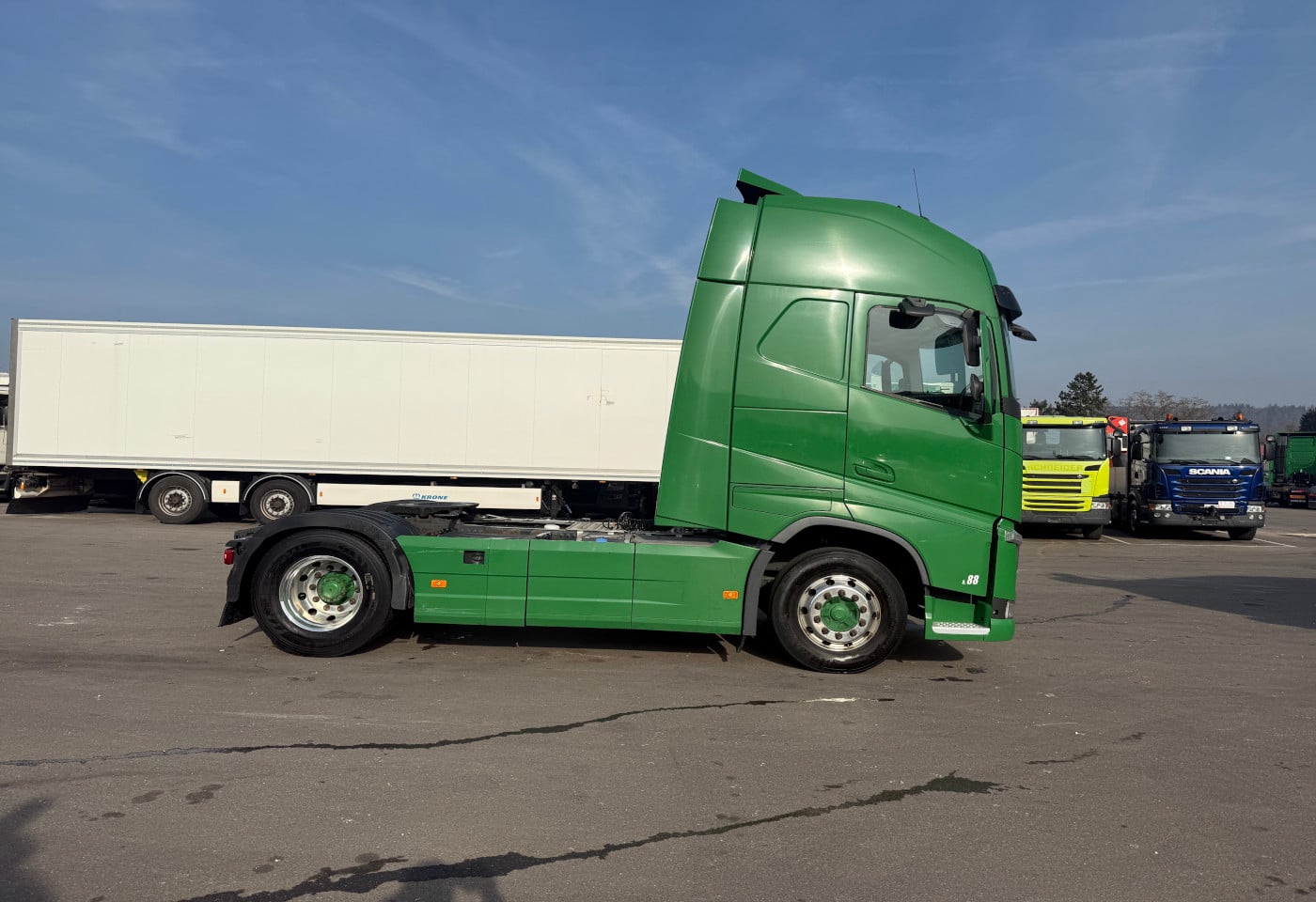 MOTO6625_2860746 vehicle image