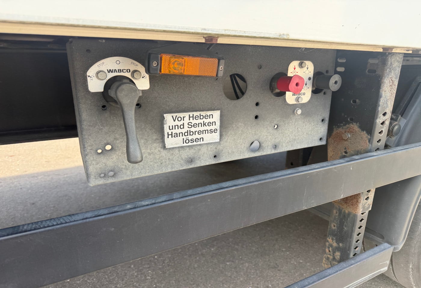 MOTO6625_2863973 vehicle image