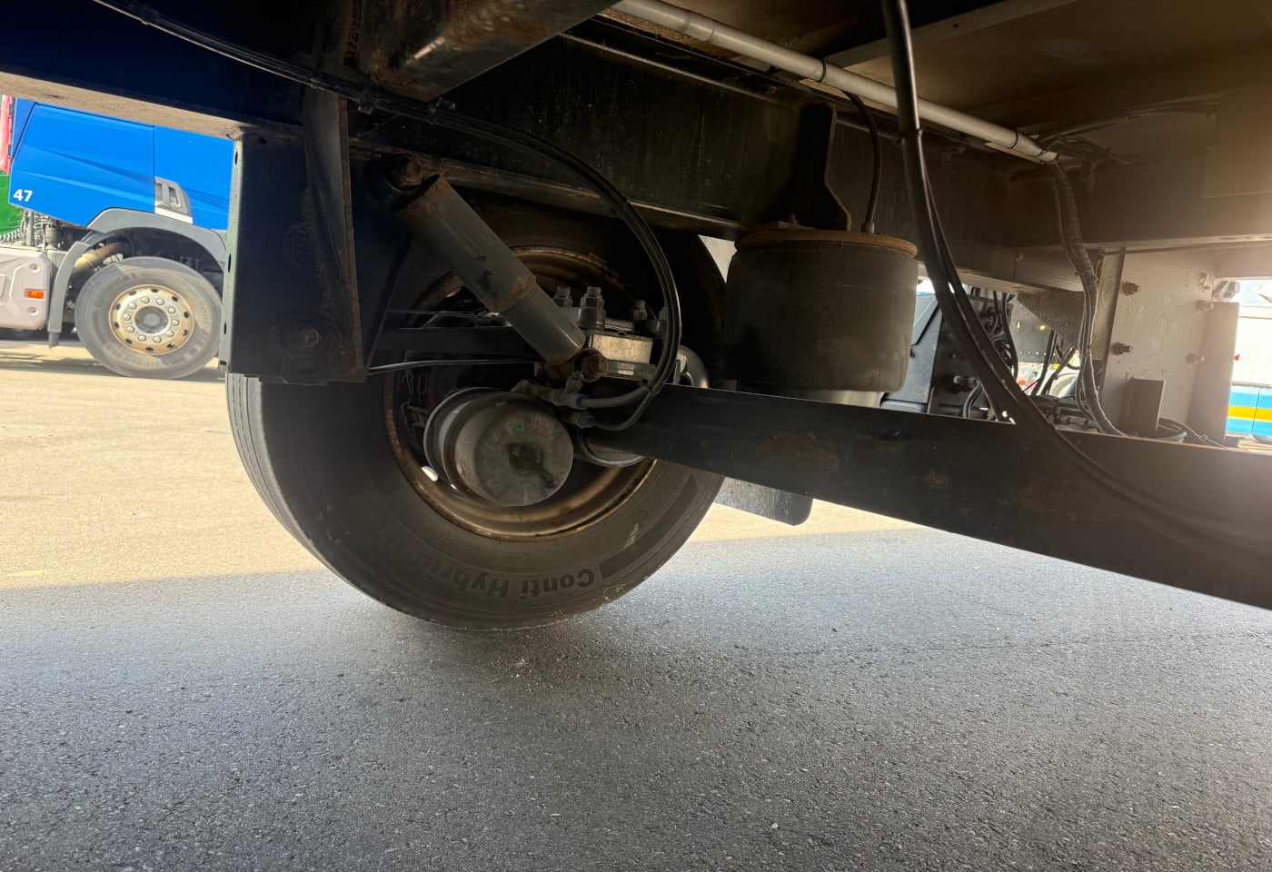 MOTO6625_2863973 vehicle image