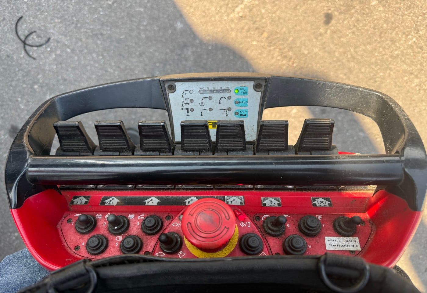 MOTO6625_2866368 vehicle image