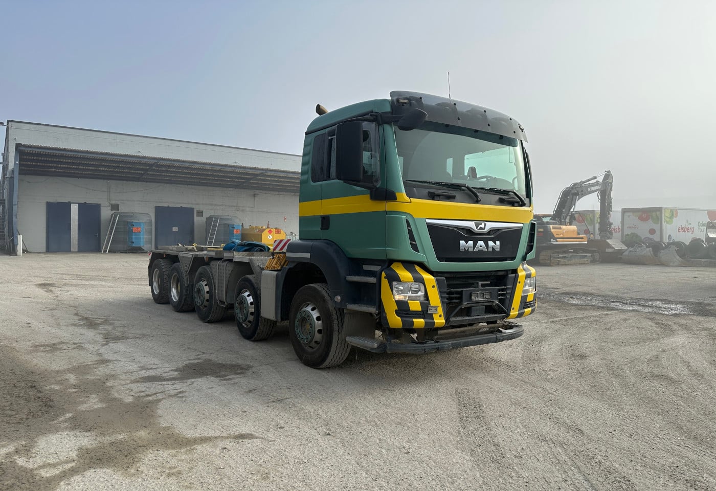 MOTO6625_2839709 vehicle image