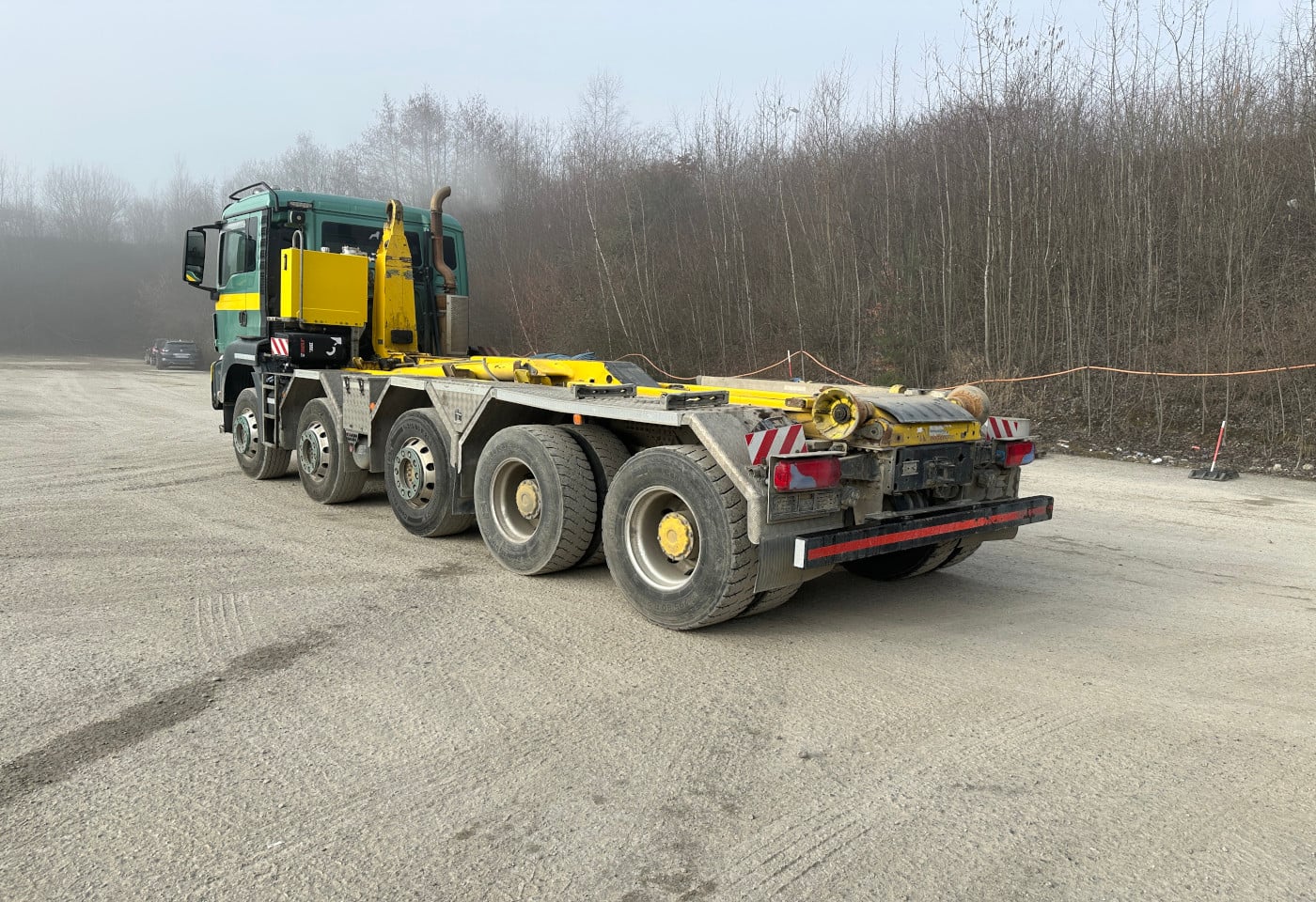 MOTO6625_2839709 vehicle image