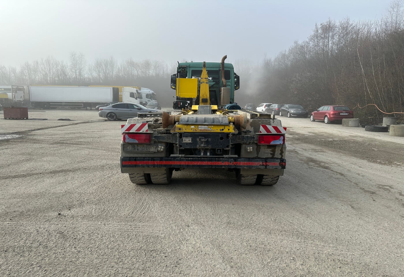 MOTO6625_2839709 vehicle image