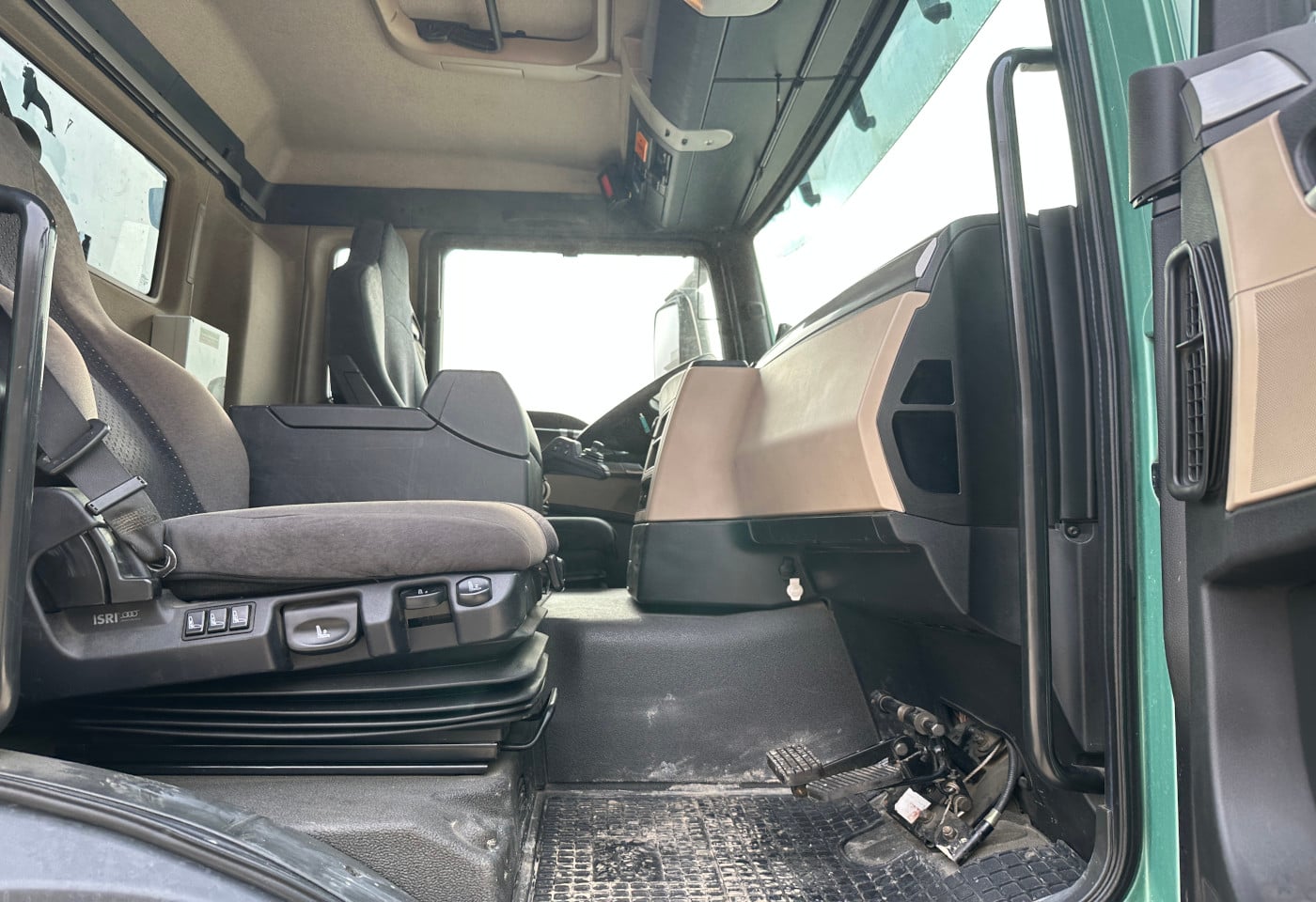 MOTO6625_2839709 vehicle image