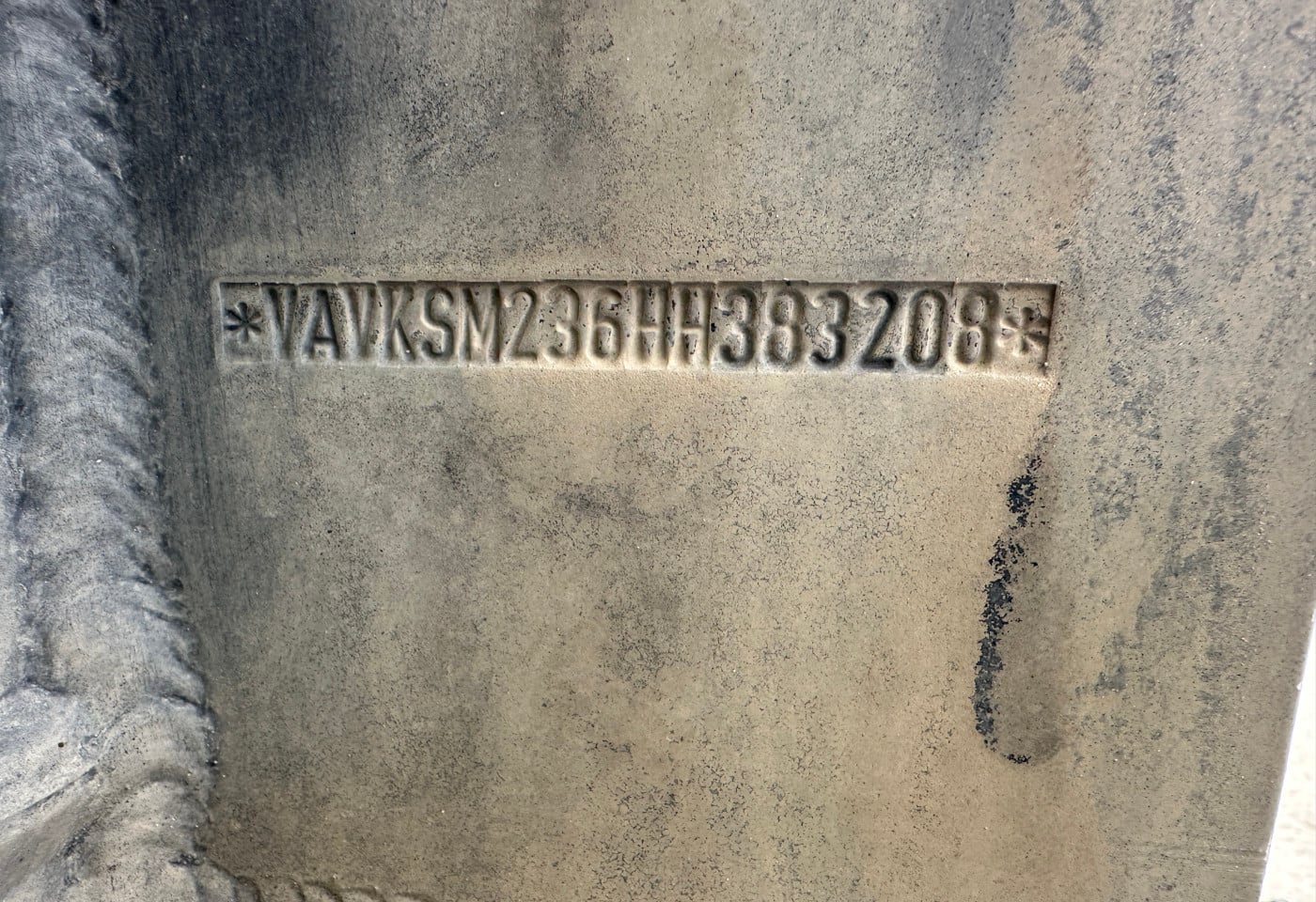 MOTO6625_2840045 vehicle image