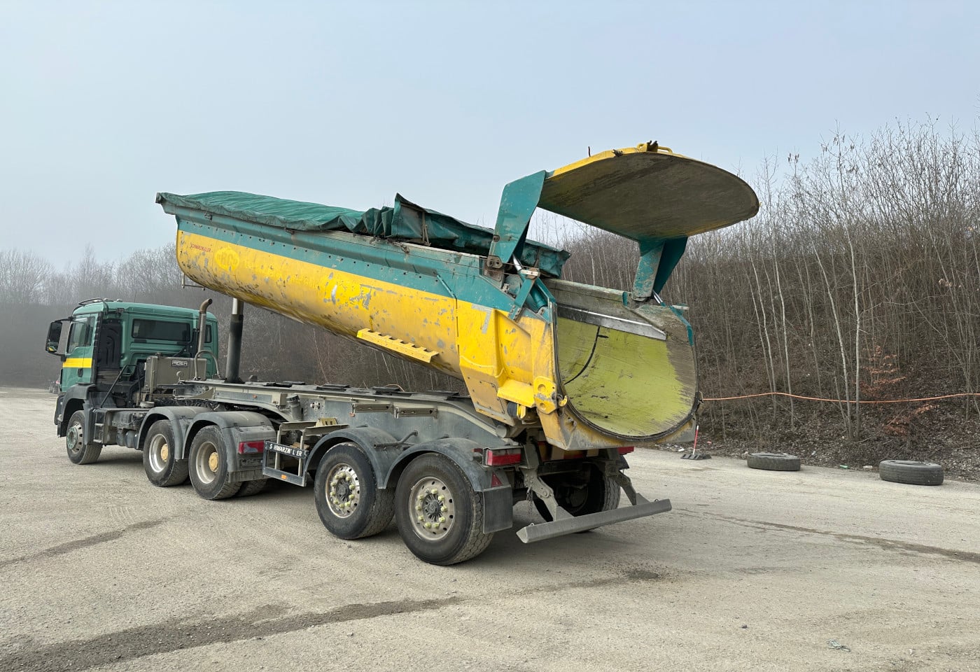 MOTO6625_2840045 vehicle image